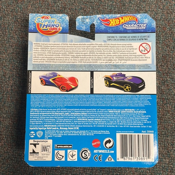 Supergirl - Picture 2 of 3